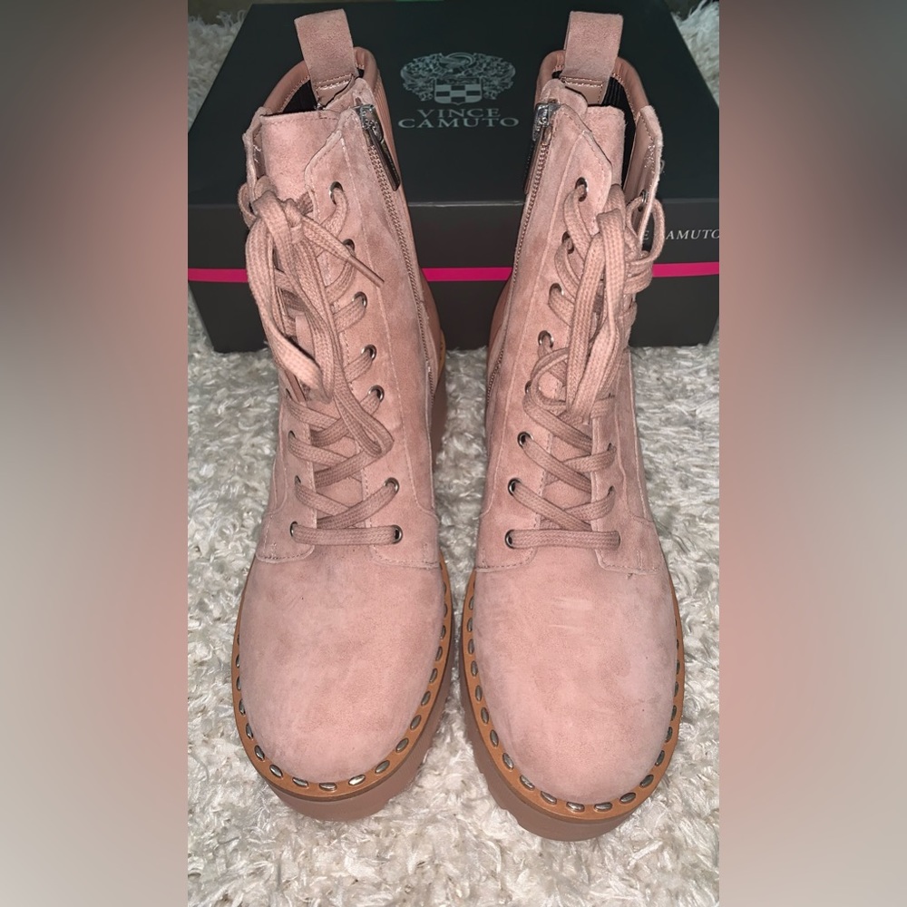 Vince Camuto Movelly Bootie (7.5; Malva)